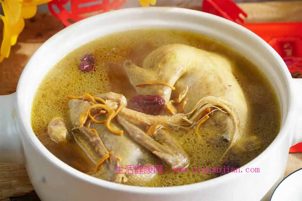 鸽子汤--补肝肾，益精血，壮阳起痿，祛风解毒