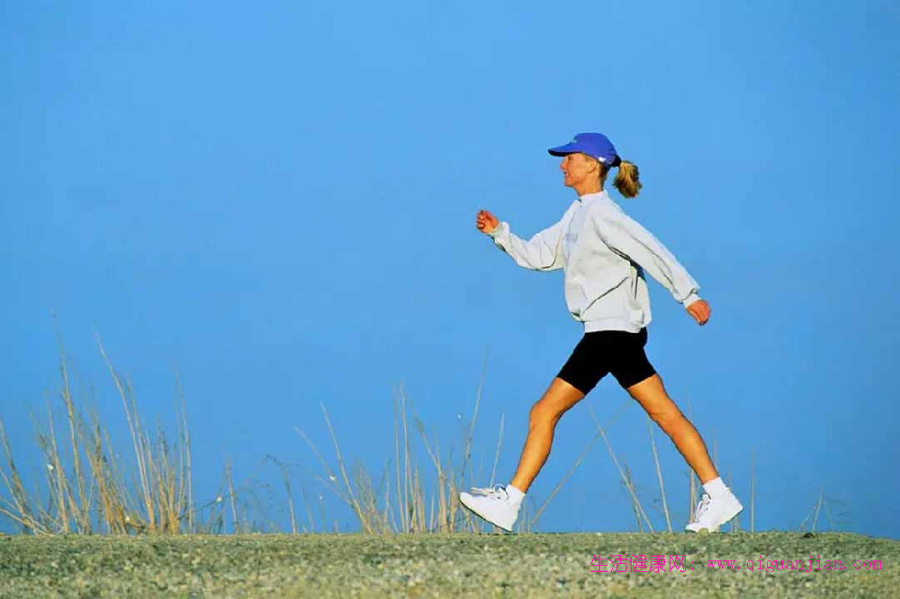 每天 5000-7000 步就够了！打破万步焦虑，轻松走出健康好状态