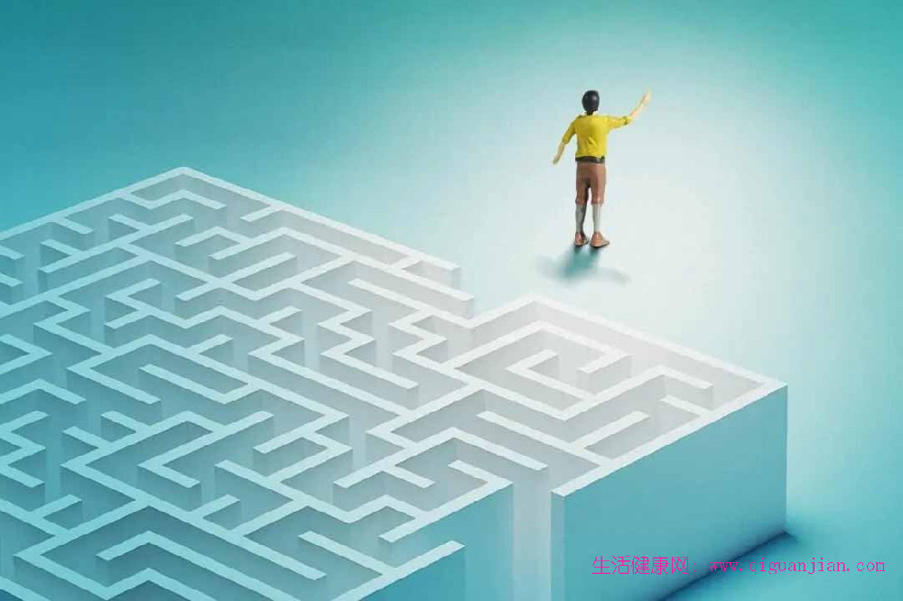 熵增之下，别让复杂内耗拖垮人生：解锁简约成长的核心逻辑