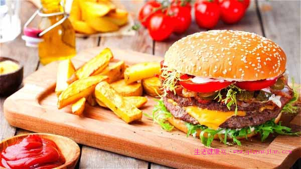 别再误判！血管堵塞的“祸首”不是烟酒，而是这3类日常食物