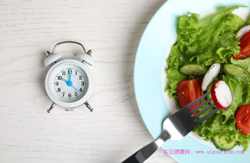 168断食越减越胖?避开5大常见误区,科学减脂不流失肌肉